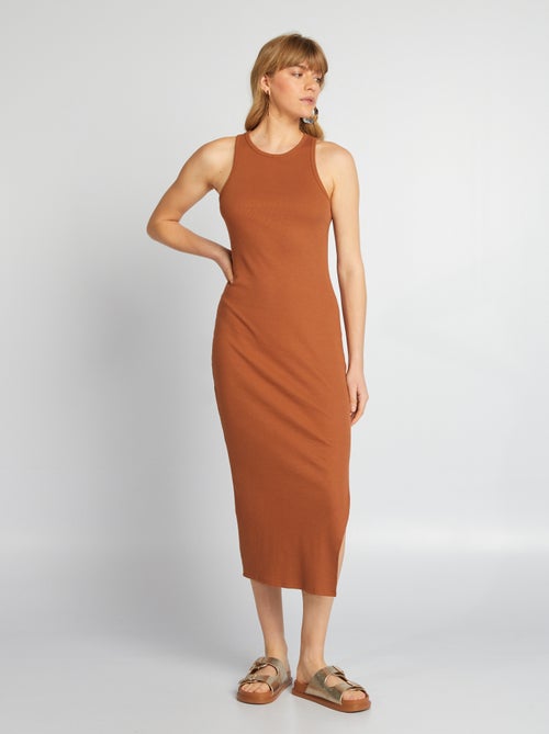 Vestido comprido em malha nervurada - Kiabi