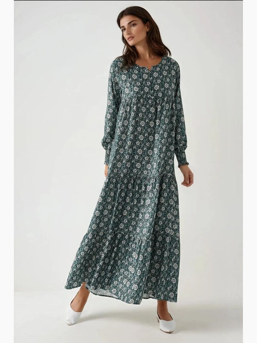 Vestido comprido em viscose com gola redonda estampado hiccup - Kiabi Vestido comprido em viscose com gola redonda estampado hiccup - Kiabi