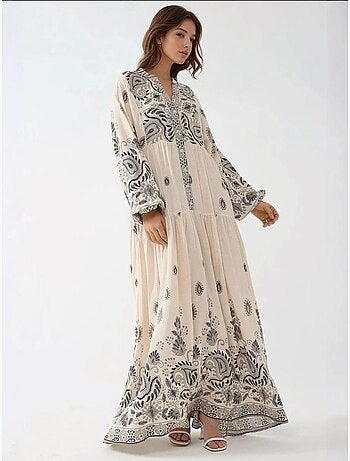 Vestido comprido estampado com decote em v e detalhe de botão hiccup