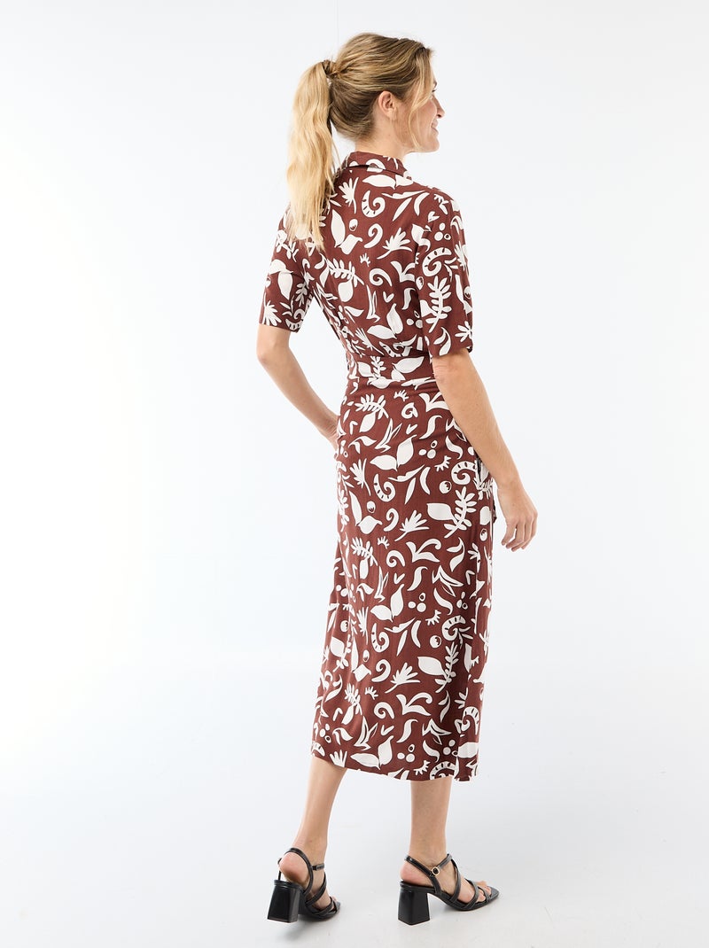 Vestido comprido estilo camisa com cinto para atar Castanho - Kiabi