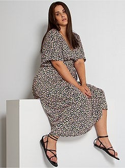 Vestido comprido florido - Kiabi