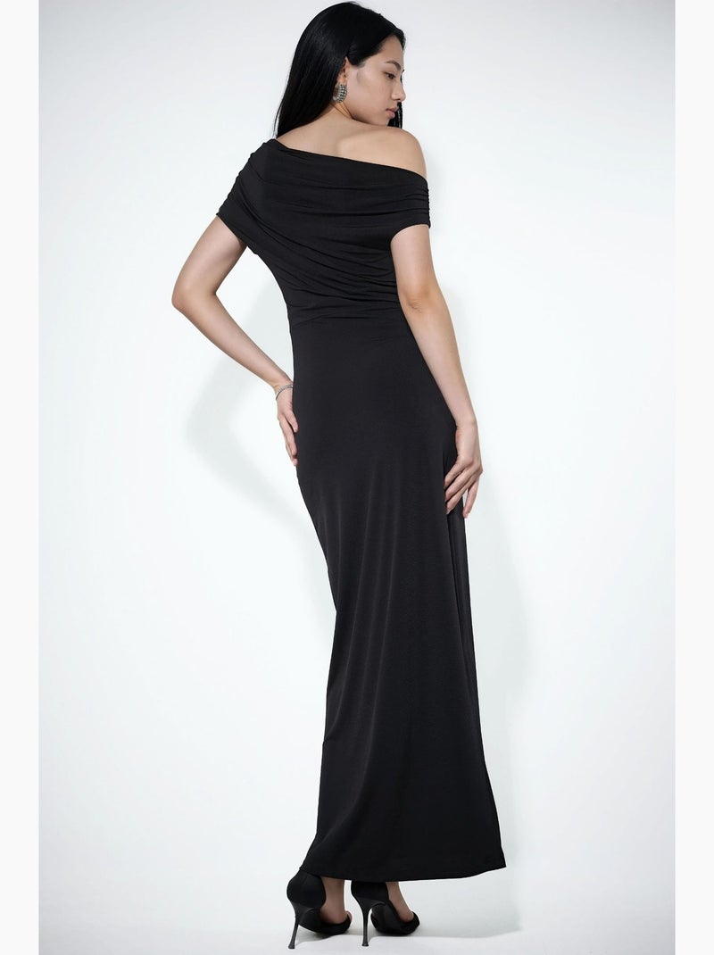 Vestido comprido justo com gola assimétrica hiccup Preto - Kiabi