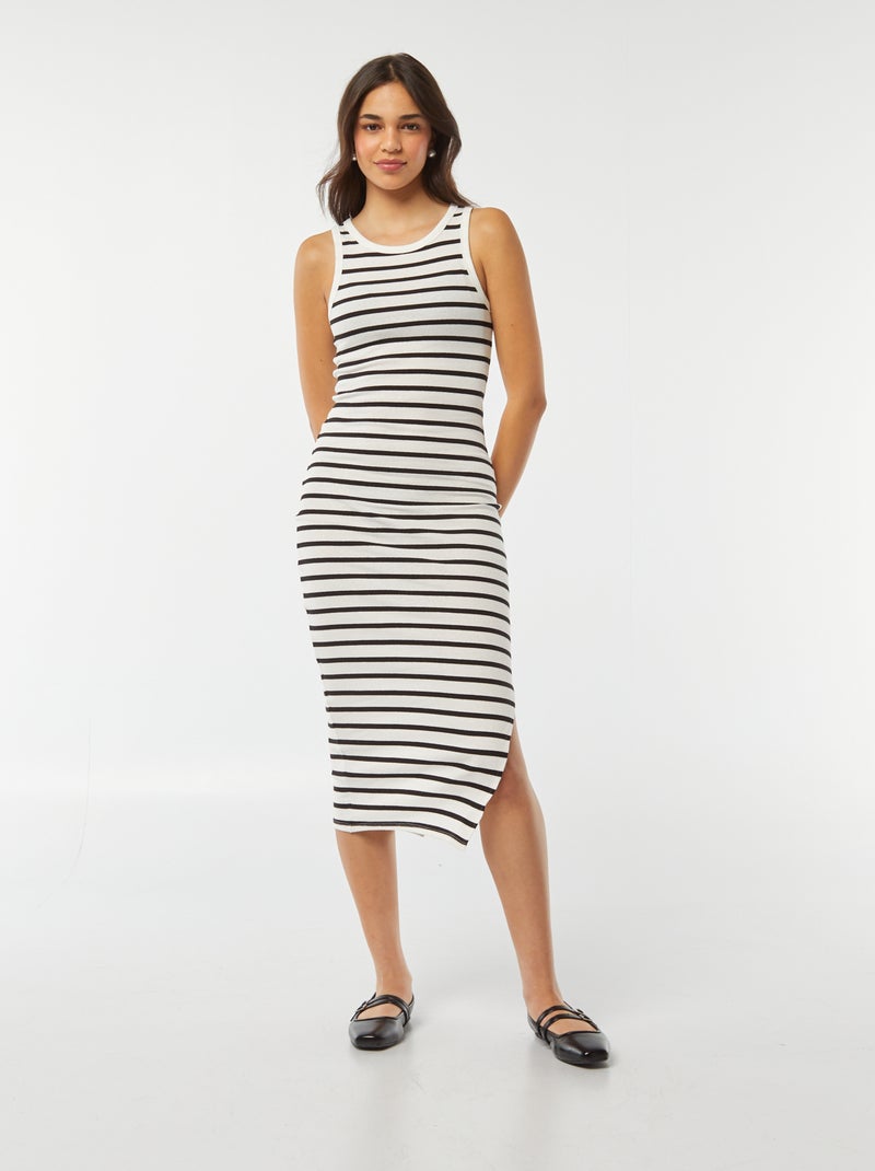 Vestido comprido justo em malha nervurada com mangas justas BRANCO - Kiabi
