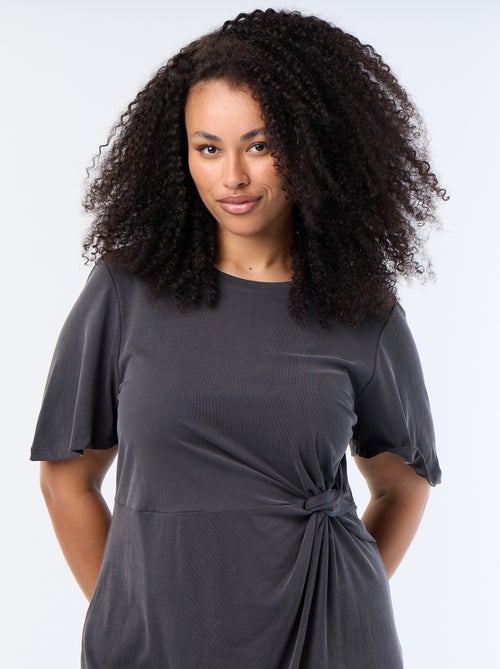 Vestido comprido liso com laço à frente - Kiabi