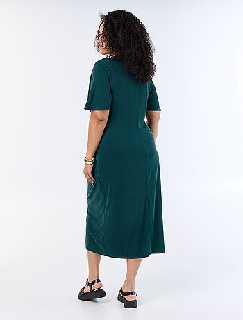 Vestido comprido liso com laço à frente