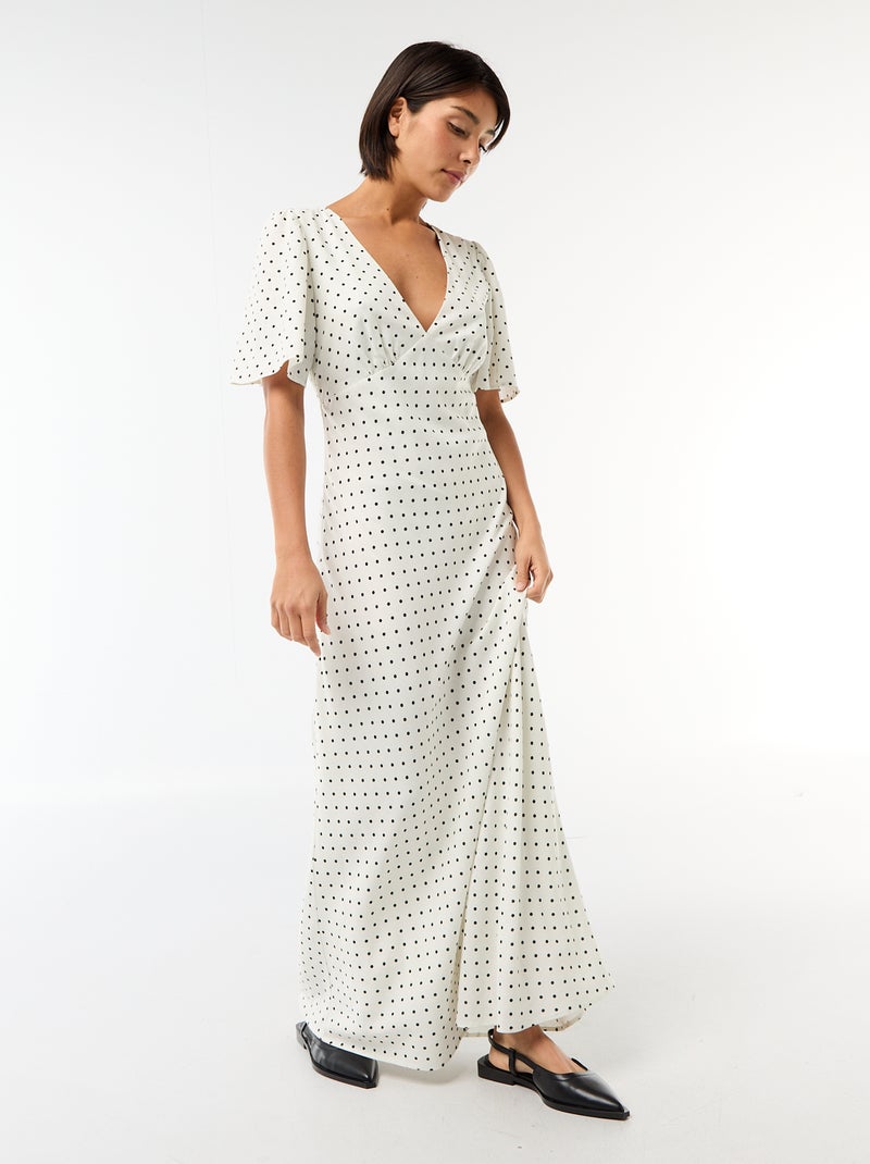 Vestido comprido liso de manga curta Branco - Kiabi