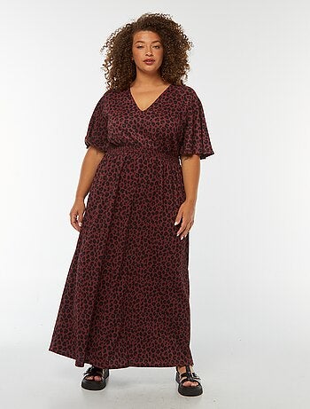 Vestido comprido liso em malha gofrada