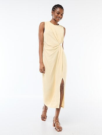 Vestido comprido sem mangas com efeito drapeado