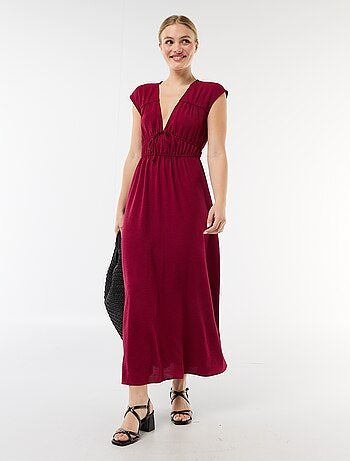 Vestido comprido sem mangas com nó