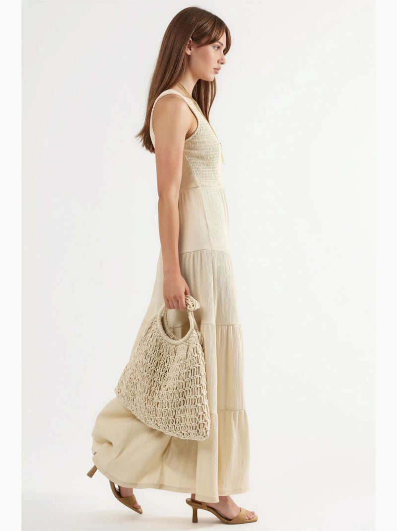 Vestido comprido texturado com decote em u busem Areia - Kiabi