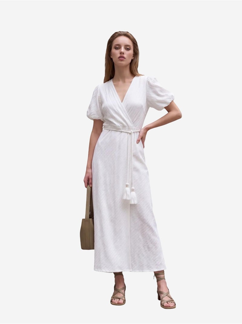 Vestido comprido transpassado com decote em v e cinto my fashion Branco - Kiabi