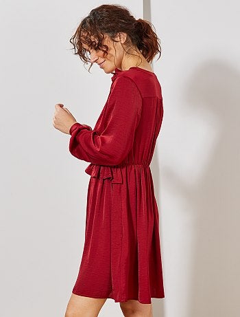 Vestido cruzado acetinado com folhos - Kiabi