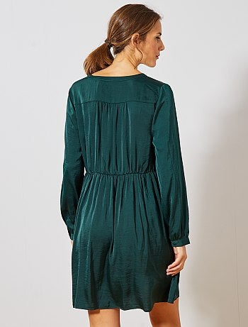 Vestido cruzado acetinado com folhos - Kiabi