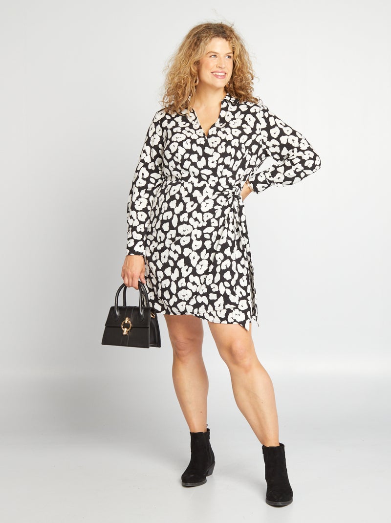 Vestido cruzado com estampado florido PRETO - Kiabi