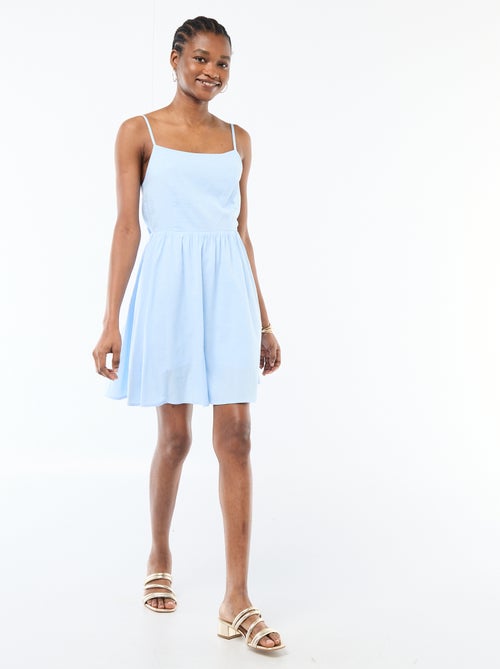 Vestido curto alças finas - Kiabi