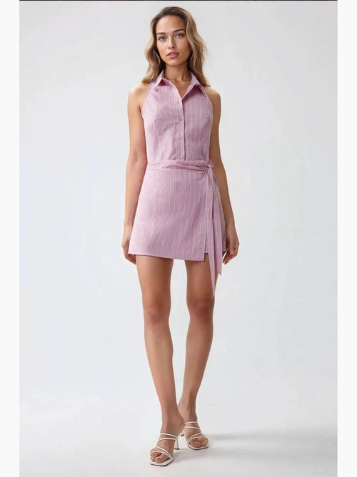 Vestido curto às riscas com gola de camisa hiccup - Kiabi Vestido curto às riscas com gola de camisa hiccup - Kiabi
