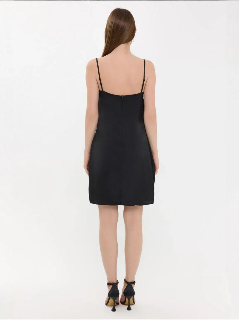 Vestido curto com alças finas e atilhos à frente Preto - Kiabi
