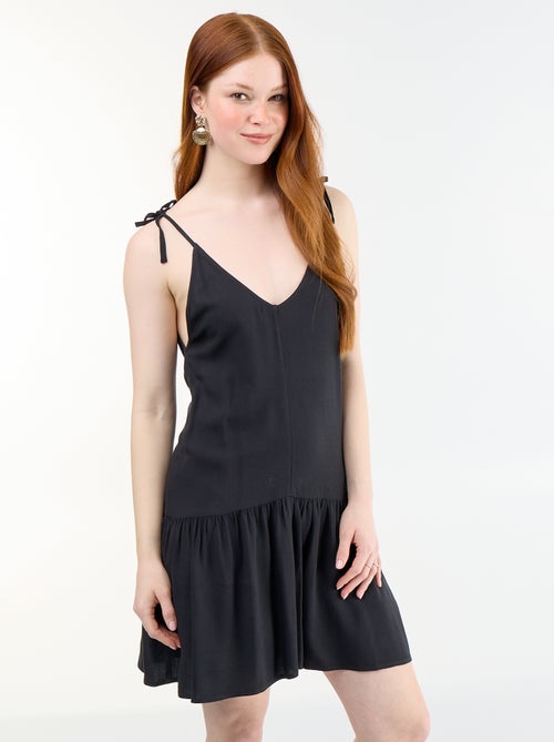 Vestido curto com alças finas e base com folhos - Kiabi