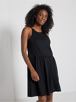 Vestido curto com alças finas - Kiabi