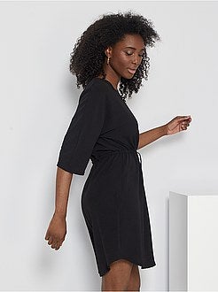 Vestido curto com cintura ajustável - Kiabi