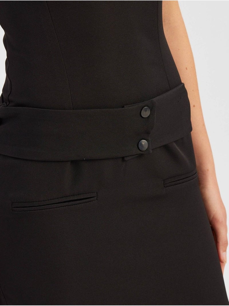 Vestido curto com decote em bico e detalhe de cinto Preto - Kiabi