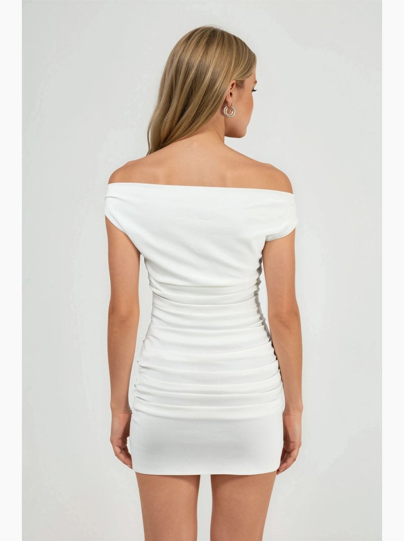 Vestido curto com decote em bico e ombros à mostra hiccup Branco sujo - Kiabi