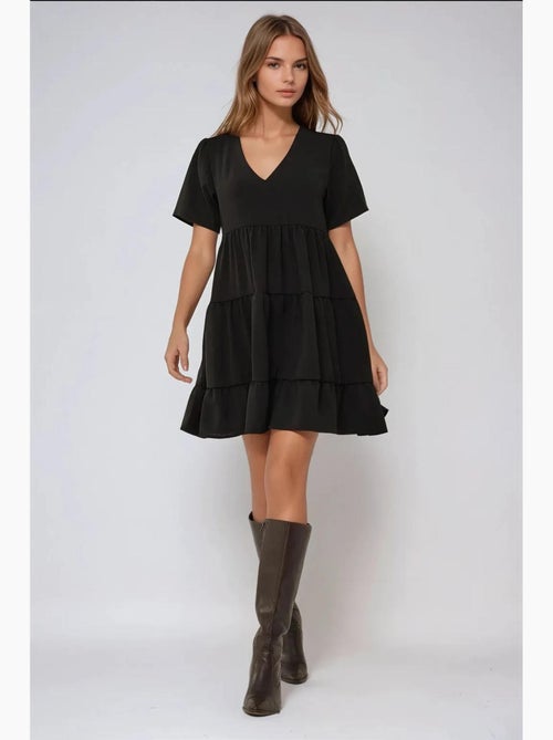 Vestido curto com decote em v e formato a hiccup - Kiabi Vestido curto com decote em v e formato a hiccup - Kiabi