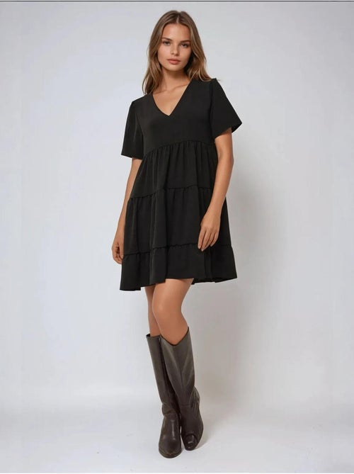 Vestido curto com decote em V e formato A - Kiabi Vestido curto com decote em V e formato A - Kiabi