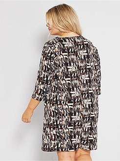 Vestido curto com estampado gráfico - Kiabi