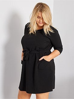 Vestido curto com mangas 3/4 - Kiabi