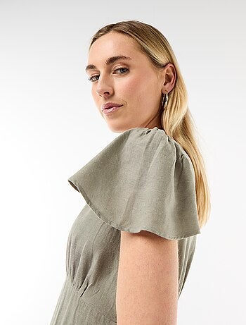 Vestido curto com mangas borboleta em algodão e linho