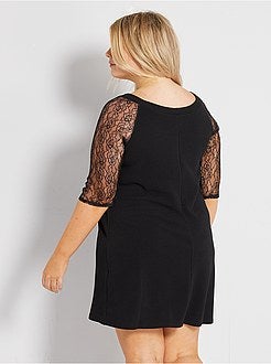 Vestido curto com mangas em renda - Kiabi