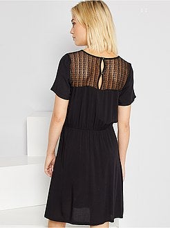 Vestido curto com renda 'JDY' - Kiabi