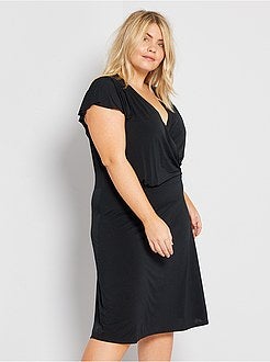 Vestido curto cruzado - Kiabi