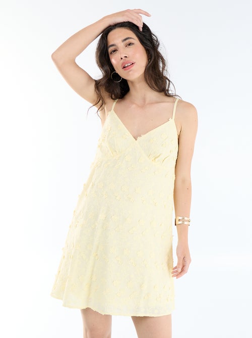 Vestido curto de alças finas com bordados all-over - Kiabi
