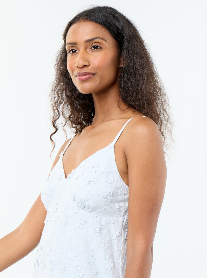 Vestido curto de alças finas com bordados all-over Azul - Kiabi