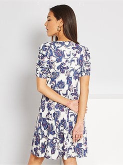 Vestido curto de forma larga - Kiabi