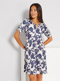 Vestido curto de forma larga - Kiabi