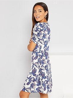 Vestido curto de forma larga - Kiabi