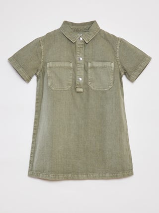 Vestido curto de ganga com colarinho de camisa