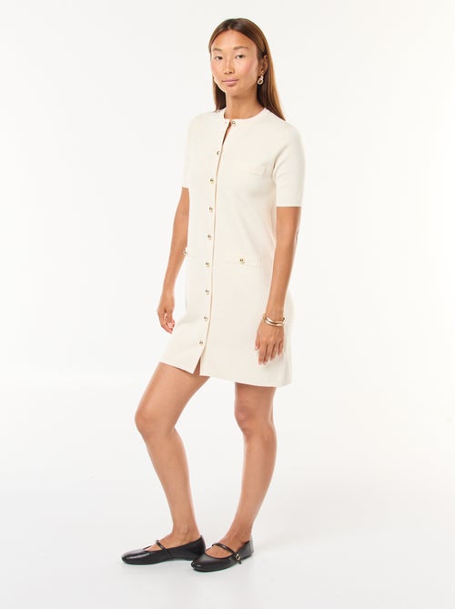 Vestido curto de malha grossa com botões - Kiabi