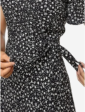 Vestido curto de viscose com decote em v e estampado floral ditsy hiccup