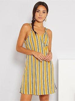 Vestido curto 'éco-conception' - Kiabi