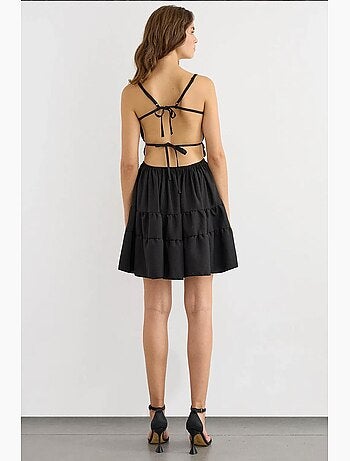 Vestido curto em algodão com atilhos hiccup
