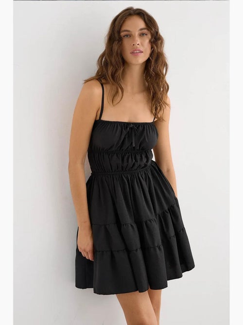 Vestido curto em algodão com atilhos hiccup - Kiabi Vestido curto em algodão com atilhos hiccup - Kiabi