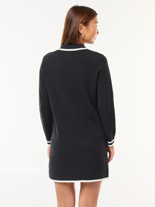 Vestido curto em malha com abertura abotoada - Kiabi