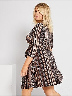 Vestido curto estampado - Kiabi