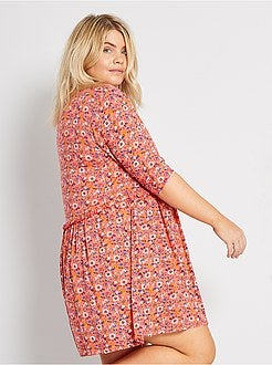 Vestido curto florido - Kiabi