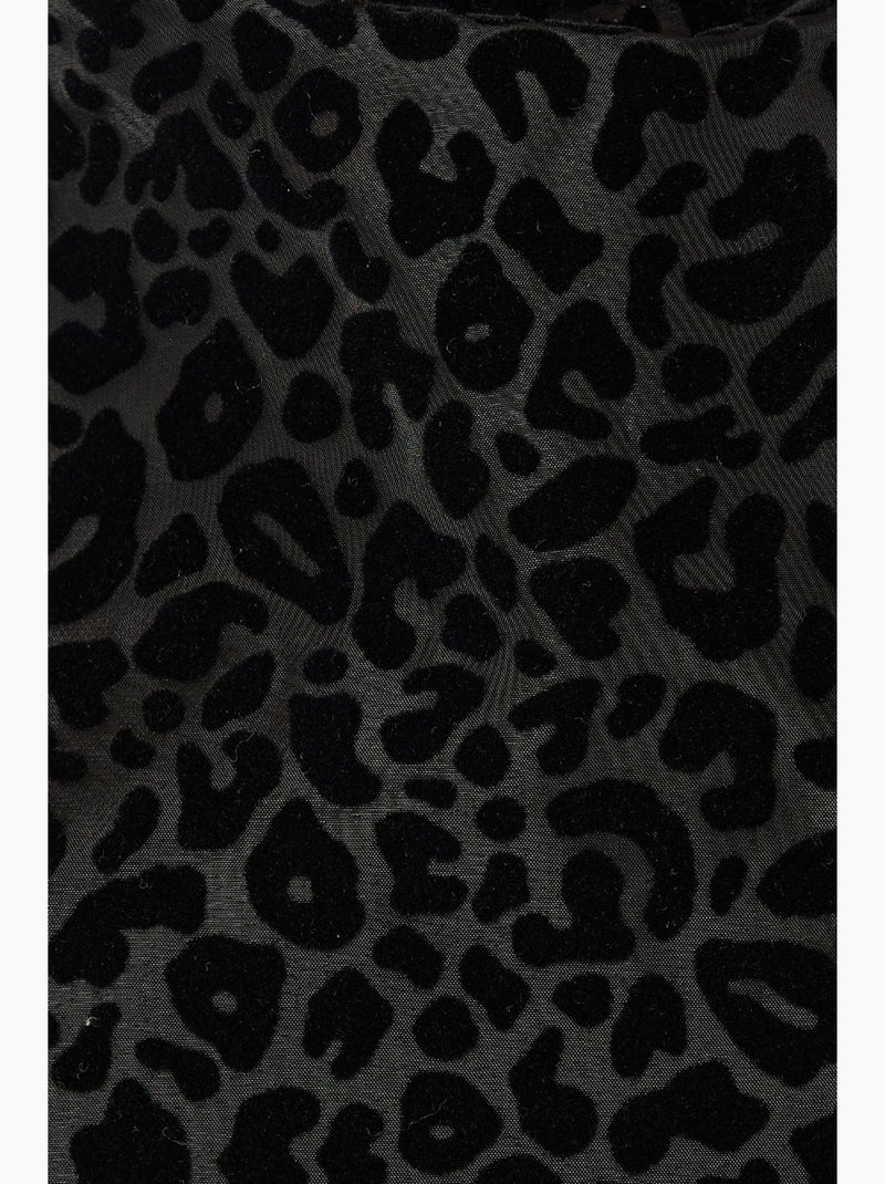 Vestido curto justo com estampado de leopardo hiccup Preto - Kiabi
