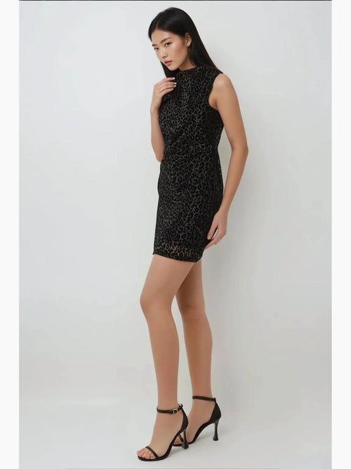 Vestido curto justo com estampado de leopardo hiccup - Kiabi Vestido curto justo com estampado de leopardo hiccup - Kiabi